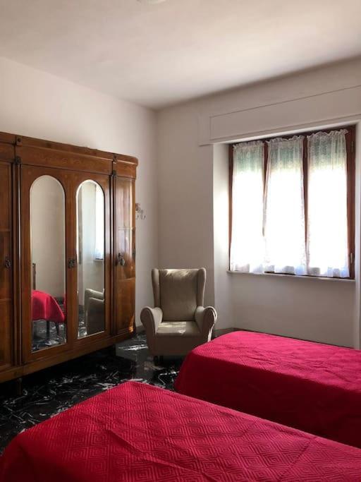 Casa Indipendente Zona Centrale La Maddalena  Exteriér fotografie