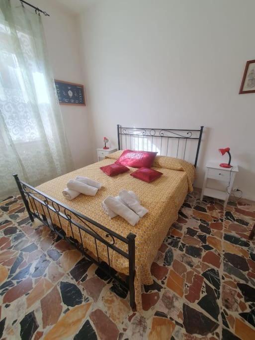 Casa Indipendente Zona Centrale La Maddalena  Exteriér fotografie
