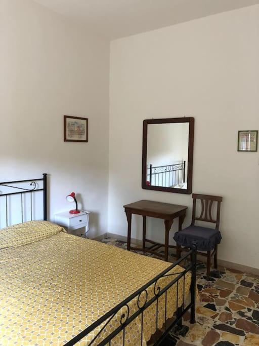 Casa Indipendente Zona Centrale La Maddalena  Exteriér fotografie