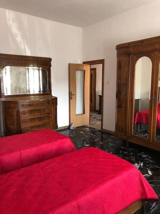 Casa Indipendente Zona Centrale La Maddalena  Exteriér fotografie